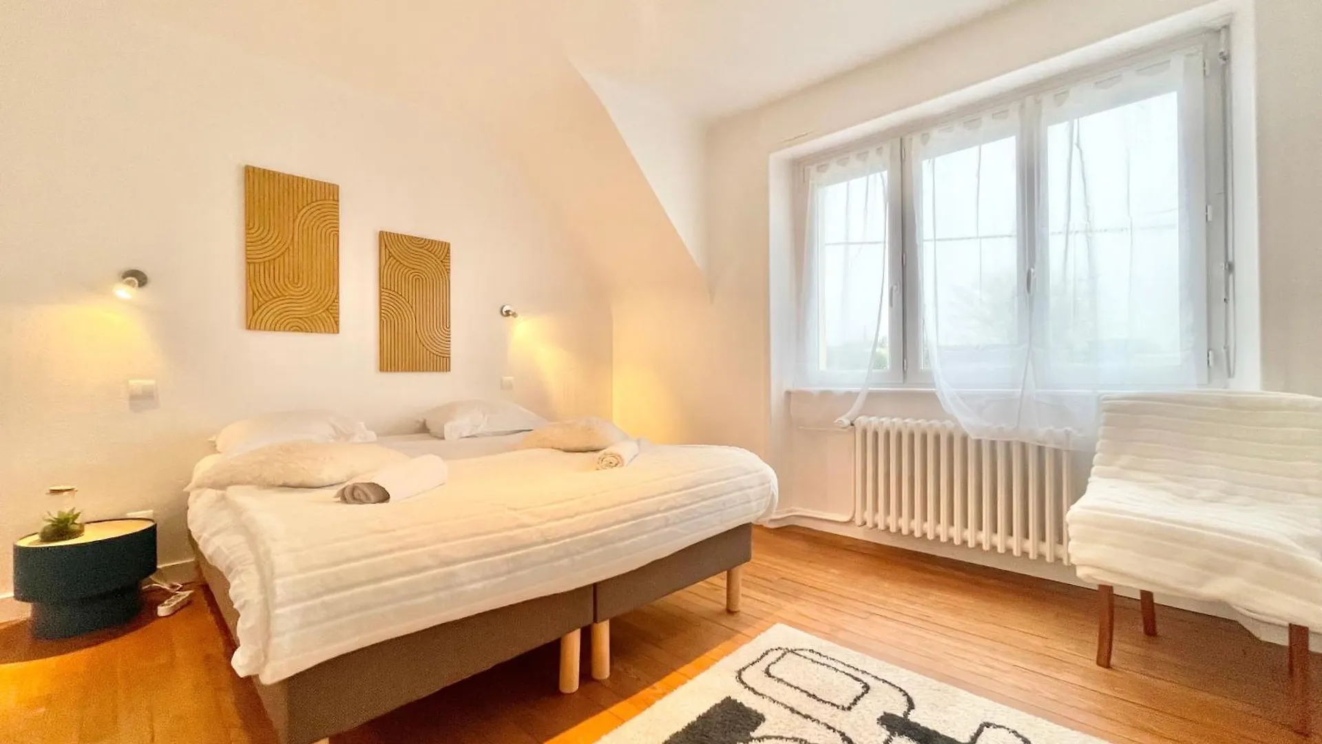Maison Lagrange - 4 Chambres Quartier Iut Hopital Quimper 0*,  France